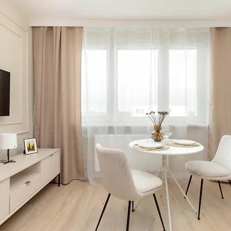 Piastowska Studio 900 M From The Beach Jelitkowo By Rent Like Home Гданськ Екстер'єр фото